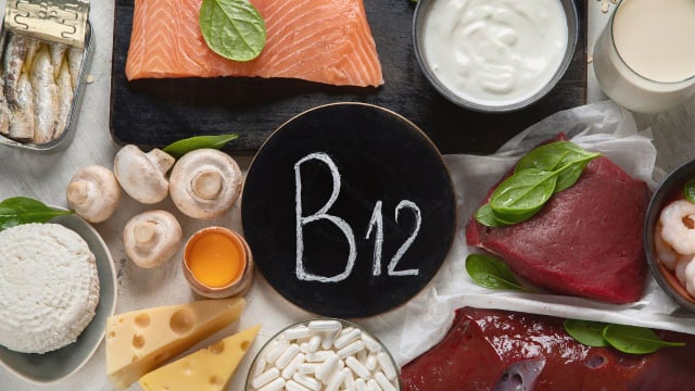 Alimentos de origem animal, como carnes, ovos e derivados do leite, são a principal fonte de vitamina B12 (Créditos: Shutterstock)
