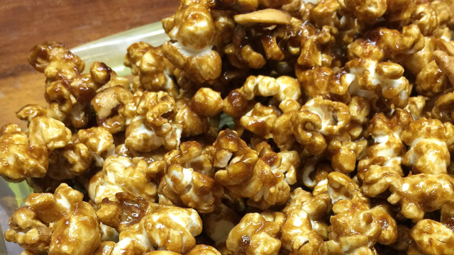 Aprendi essas dicas no TudoGostoso de como fazer pipoca doce e agora a minha é melhor que a do pipoqueiro