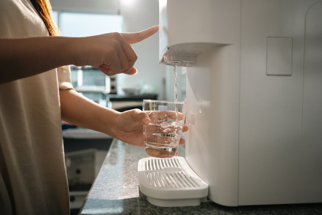 Chega de água com gosto de geladeira, purificador IBBL entra em oferta