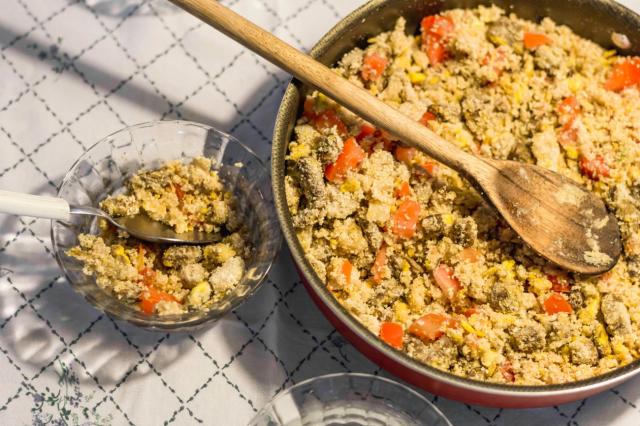 Farofa vegana com muito sabor! (Créditos: Shutterstock)