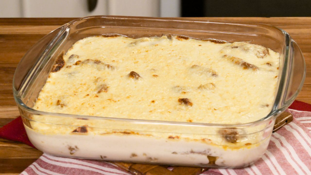 Você vai se apaixonar por essa isca de carne ao molho de queijos, perfeita para um refeição especial (Créditos: TudoGostoso)