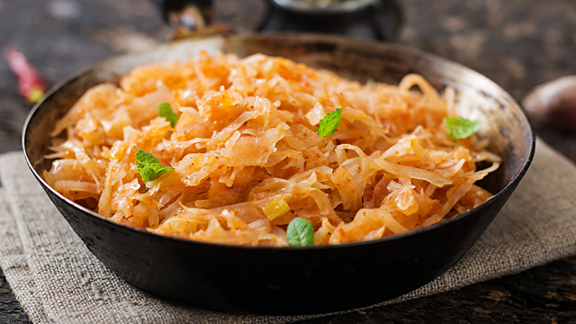 Repolho refogado temperado. (créditos: Freepik)