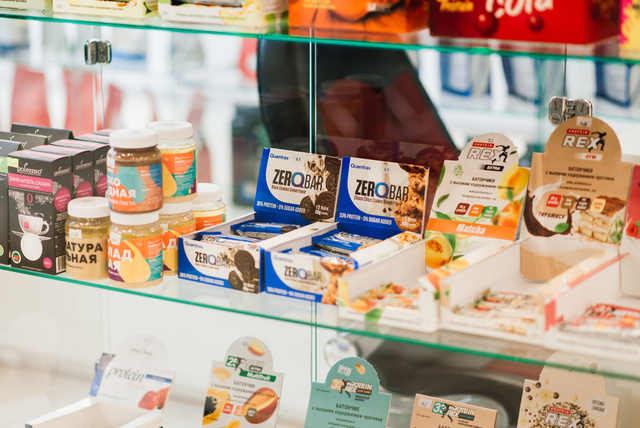 A indústria está adicionando proteína ao café, iogurte e até mesmo no pão: mas será que esses produtos são realmente benéficos para a saúde?