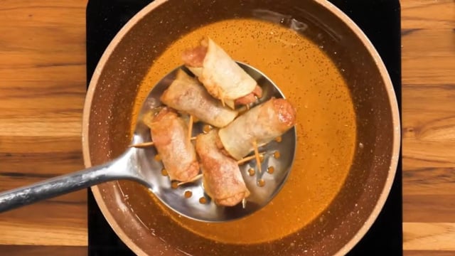 Petisco frito combina batata com linguiça suína (Créditos: TudoGostoso)