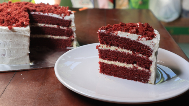 Red Velvet sem corante artificial: aprenda como deixar a massa naturalmente avermelhada e sem retrogosto