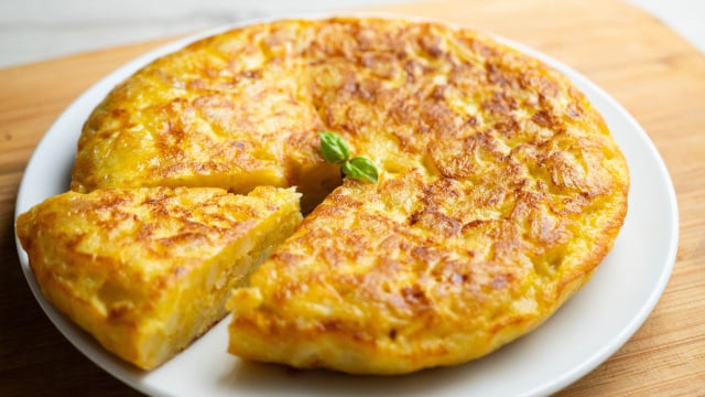 Dani García, chef: “A melhor fritada de batata não leva cebola, leva 600 gramas de batata e 9 ovos.”