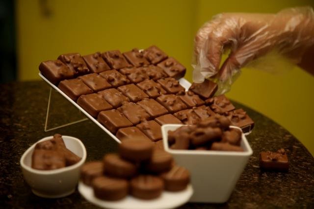 O chocolate de Ilhéus é uma delícia e feito artesanalmente com o cacau produzido na cidade (Créditos: Shutterstock)