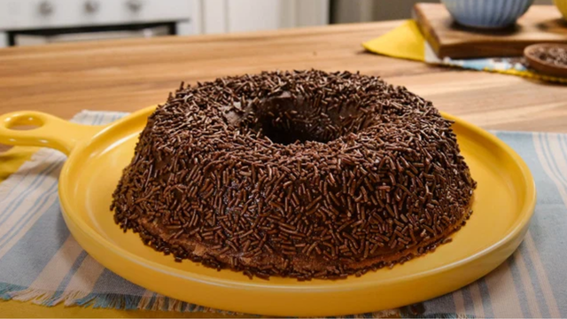 Sem forno e sem complicação: brigadeirão na airfryer do TudoGostoso fica pronto rapidinho