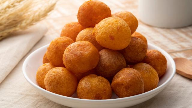 Bolinho de batata-doce crocante e saudável: fica pronto em 15 minutos na air fryer, faço para minha filha lanchar