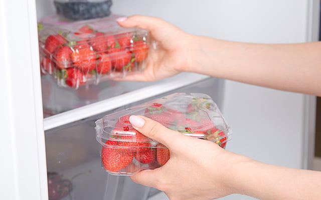 Frutas frescas e sem desperdício: o segredo para conservar o morango na geladeira por muito mais tempo