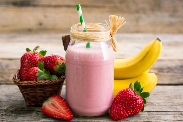 Pense duas vezes antes de colocar banana no smoothie: uso da fruta na bebida pode ser um erro, alerta a ciência