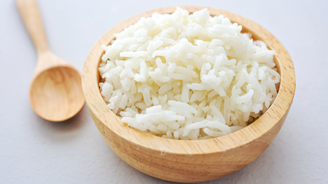 Este é o segredo para você nunca mais errar o ponto do arroz na sua vida