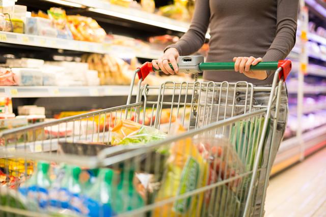 Aqui está a lista de ingredientes para a sua refeição de Natal que você pode comprar agora para economizar!