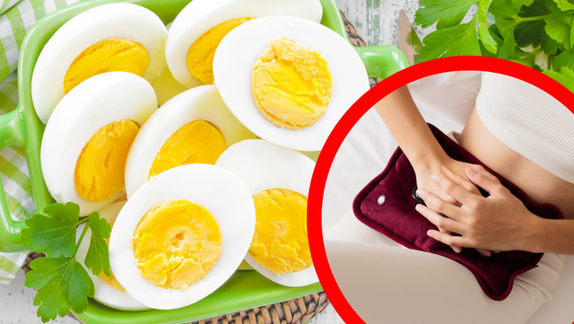 Faz mal comer ovo menstruada? Entenda se proteína influencia na cólica e outros sintomas