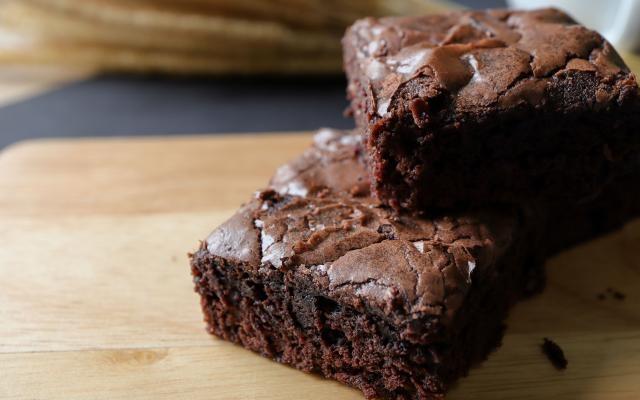 Fazer brownie é fácil e uma excelente sobremesa de Páscoa (Créditos: TudoGostoso/Shutterstock)