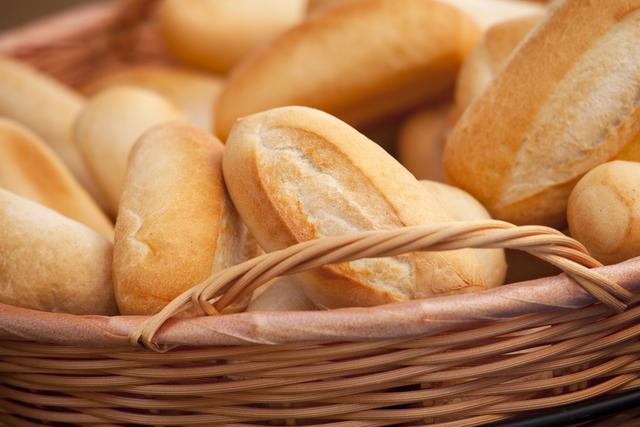 Esse é o truque definitivo para guardar os pães e mantê-los frescos e crocantes por mais tempo