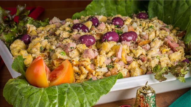 Farofa que não vai ao fogo é a receita de Natal imperdível para os atrasadinhos de Noel