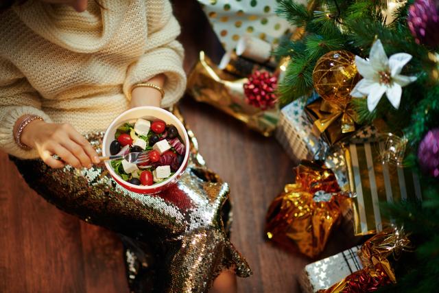 Como aproveitar a ceia de Natal sem engordar: as 15 dicas dessa nutricionista vão mudar a sua relação com a comida natalina e seus efeitos no corpo