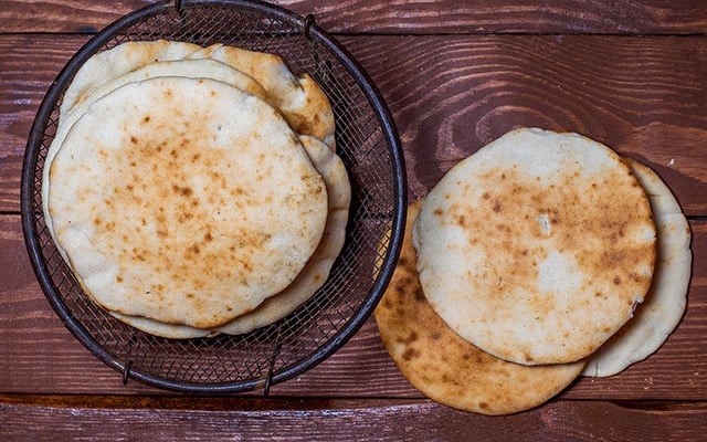 Emili Zaremba, chef: "Um dos pães mais antigos do mundo e nem precisa de forno"