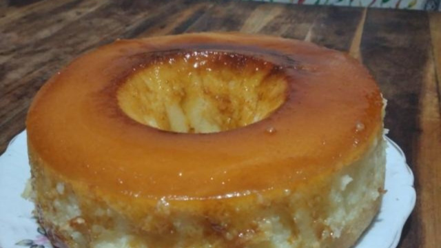 Impossível não ficar com água na boca com esse bolo! (Créditos: Thayná Pinheiro/ TudoGostoso)