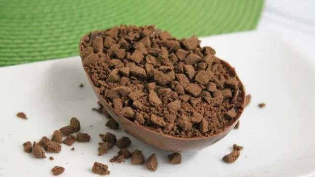 Ovo de Páscoa com brigadeiro de colher. (créditos: TudoGostoso)
