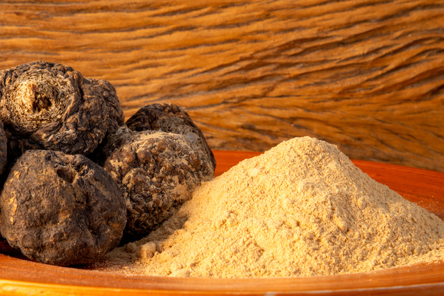 Maca peruana turbina ganho de massa muscular, mas também alivia sintomas da menopausa. (Crédito: Shutterstock)
