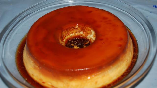 Depois que aprendi a fazer esse pudim de panela de pressão nunca mais usei o forno, fica pronto em 10 minutos!