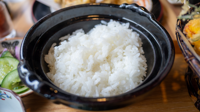 A panela de arroz perfeita para quem mora sozinho e não tem muito espaço na cozinha