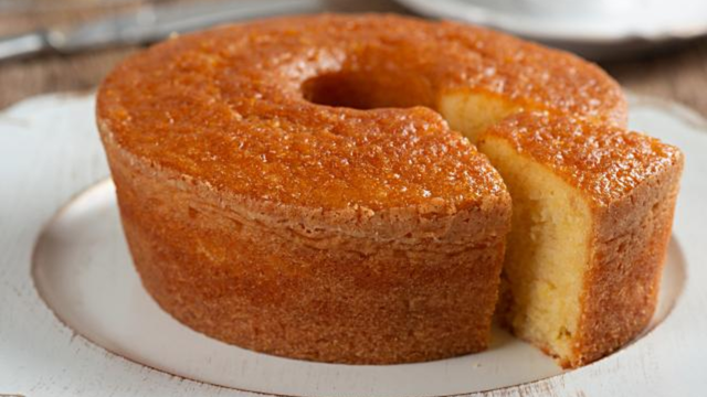 Esse é o segredo do bolo de milho de lata que aprendi com a minha avó e virou tradição de família