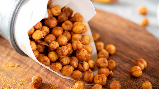 Salgadinho crocante sem glúten, sem lactose e sem fritar: aprenda como fazer