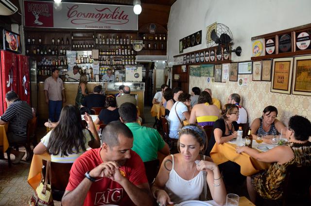 O Cosmopolita coleciona prêmios e indicações como um dos melhores bares e restaurantes do Rio (Créditos: Alexandre Macieira/Riotur)