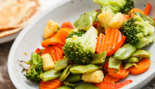 Vegetais são rico em nutrientes e não podem faltar nos pratos veganos. (créditos: TudoGostoso) 