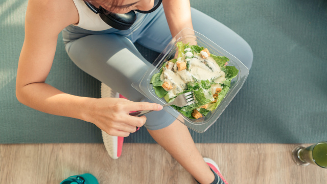 Não sabe o que comer no pós-treino? Os alimentos que você deve e não deve comer segundo especialistas vão transformar sua rotina de exercícios