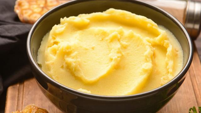 Nem batata, nem mandioca: essa fruta faz um purê maravilhoso que é perfeito para servir com peixes e frutos do mar