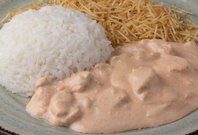 Strogonoff de frango. (Créditos: Shutterstock)
