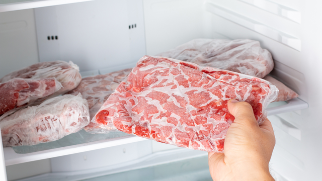 Essa é a melhor dica pra congelar carne que você vai ver nessa encarnação, agora só faço assim