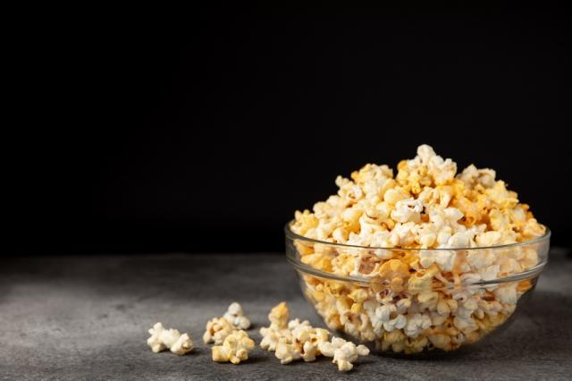 Para fazer pipoca de cinema em casa, você precisa saber esse truque, só faço assim desde que aprendi!