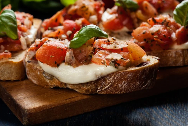 Bruschetta (créditos: Shutterstock/TudoGostoso)
