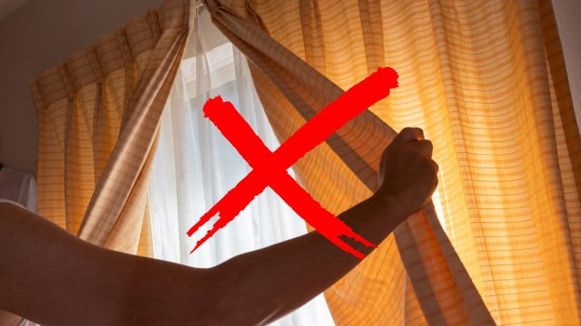 A cortina de tecido é coisa do passado: a tendência que está dominando os quartos é mais fácil de limpar e ideal para quem tem alergias