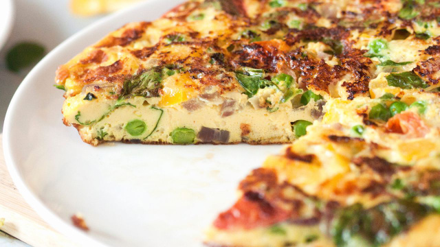 Suflê de legumes rápido e sem complicação: sempre faço com o que tem na geladeira e fica uma delícia