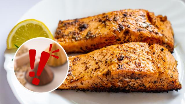 "É a minha arma secreta": o ingrediente que deixa o salmão com um sabor único usado há 20 anos por essa especialista em refeições rápidas e fáceis para crianças