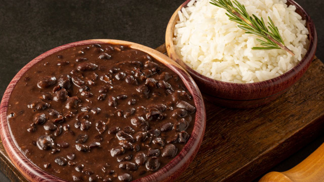 Este alimento é considerado o número 1 entre os melhores carboidratos para reduzir o colesterol