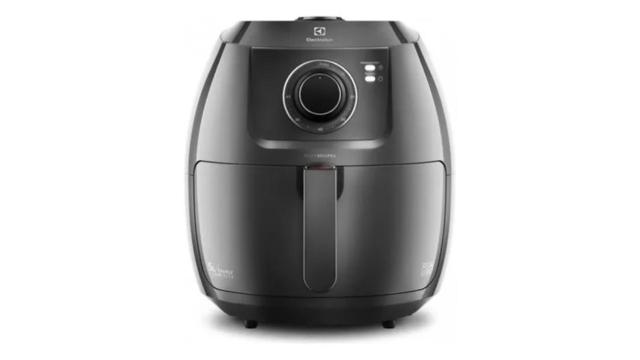 Air Fryer 5 litros da Electrolux conta com uma linha assinada pela chef de cozinha, Rita Lobo (Créditos: Electrolux/Mercado Livre)