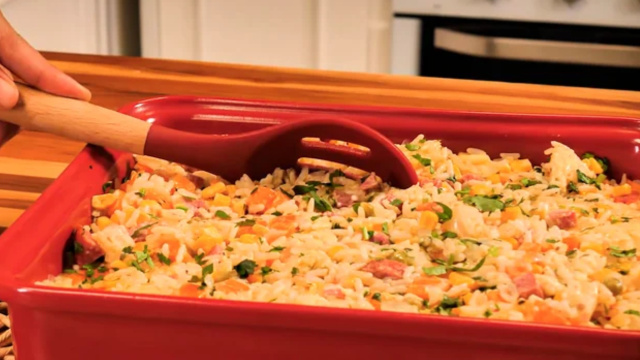 Aproveite para usar os ingredientes que você já tem na geladeira (Créditos: TudoGostoso)