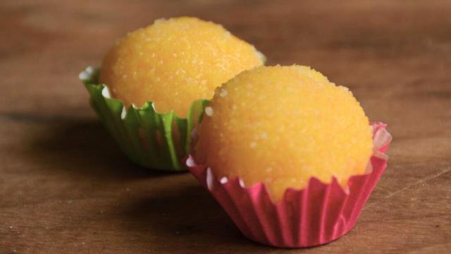 O brigadeiro de milho vai se tornar o seu doce de Festa Junina predileto (Créditos: TudoGostoso)