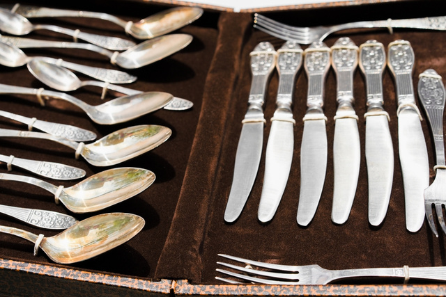 Corre antes que acabe: faqueiro Brinox Lyon 42 peças tem 41% OFF no 12.12