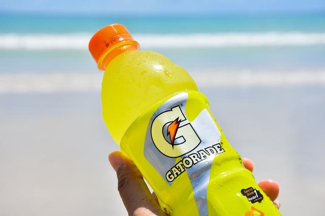 Benefícios do Gatorade: o que acontece com o seu corpo quando toma o isotônico?