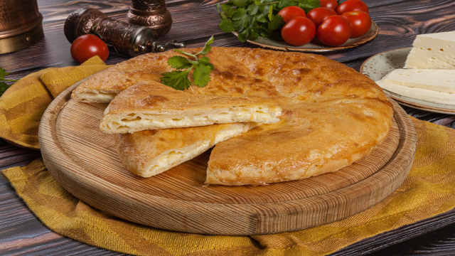 Torta de queijo mais fácil do mundo é também a mais gostosa: receita simples para fazer no final de semana