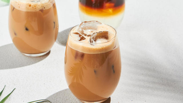 Café no calor de 40°C? Veja 5 formas de preparar um café gelado em casa