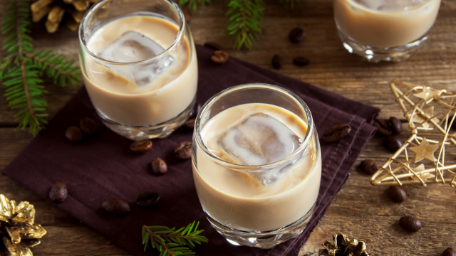 Licor cremoso de café e baunilha: receita inspirada em bebida irlandesa é uma delícia, sirva bem geladinho